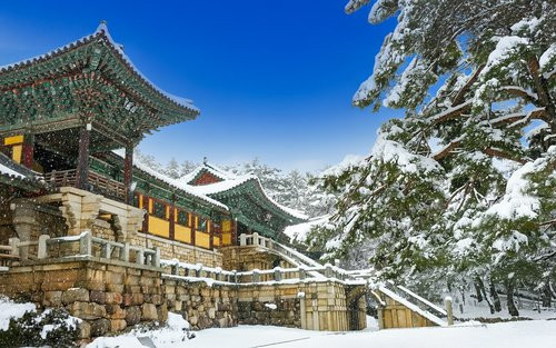 Seokguram Grotto – Hang đá linh thiêng